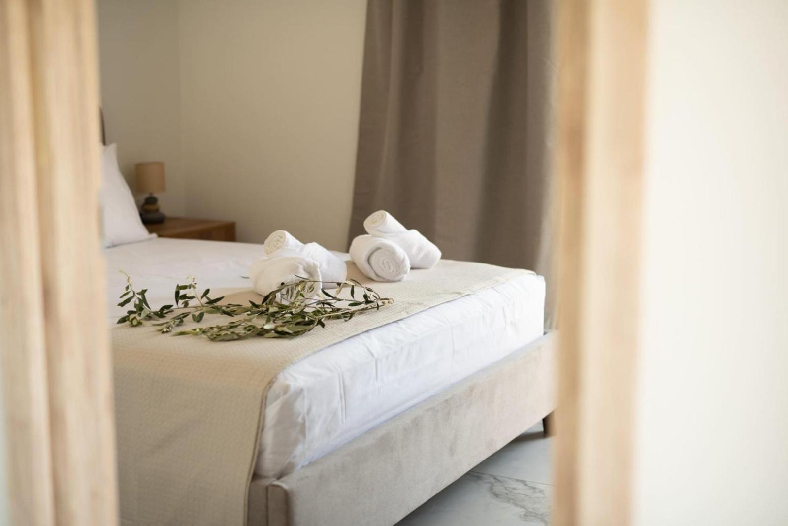 Three Charites Resort Гиалова Экстерьер фото