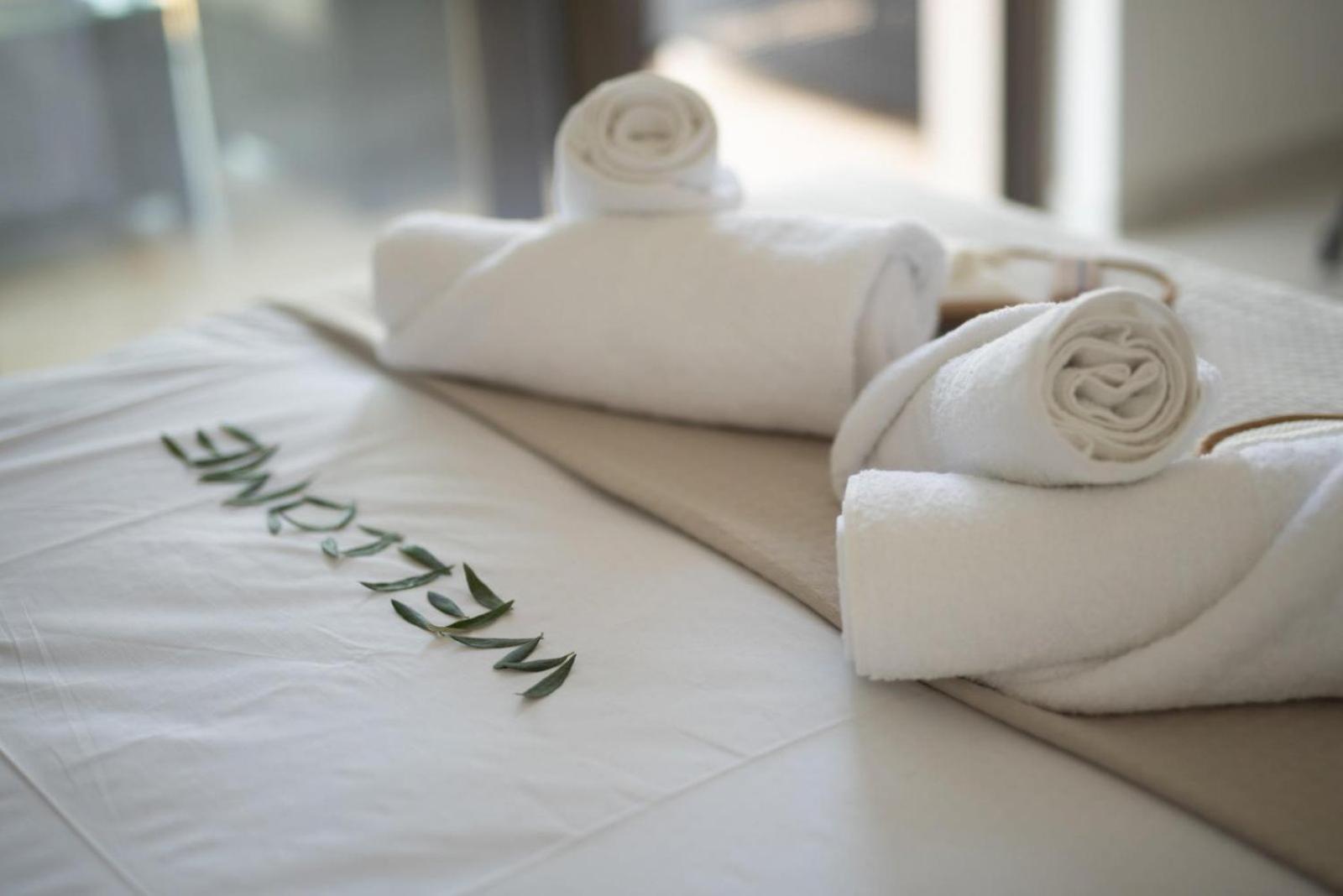 Three Charites Resort Гиалова Экстерьер фото