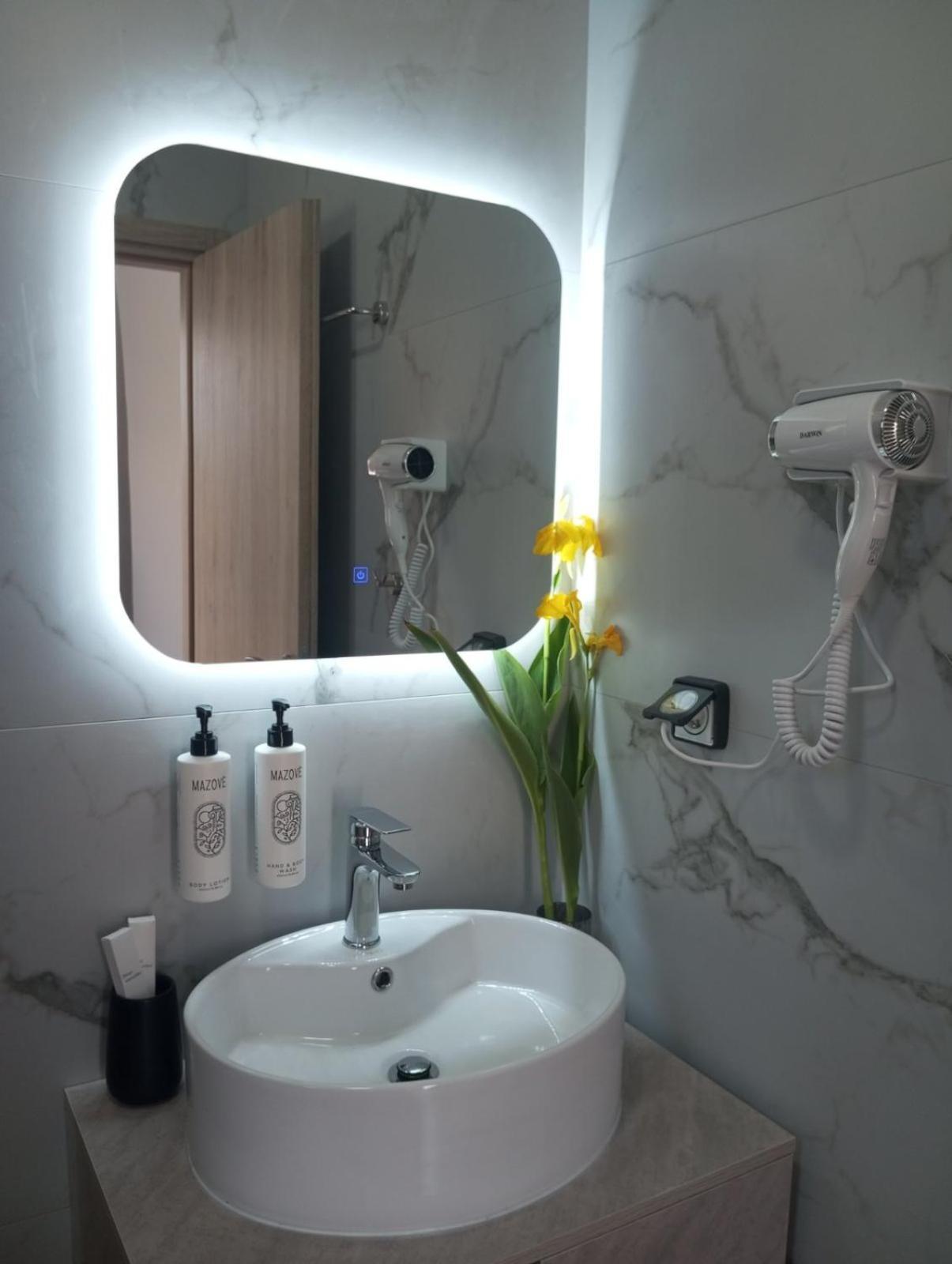 Three Charites Resort Гиалова Экстерьер фото