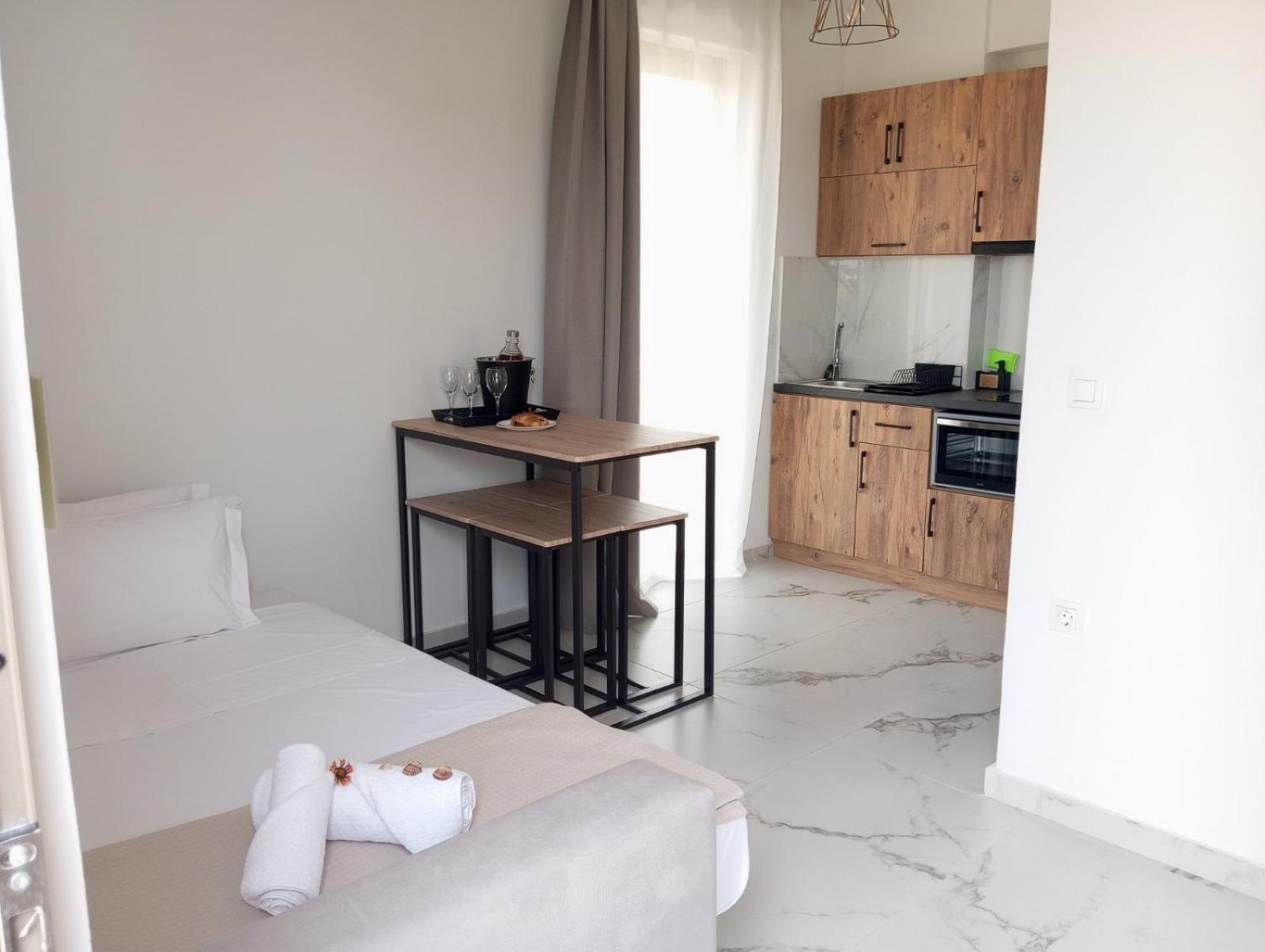 Three Charites Resort Гиалова Экстерьер фото