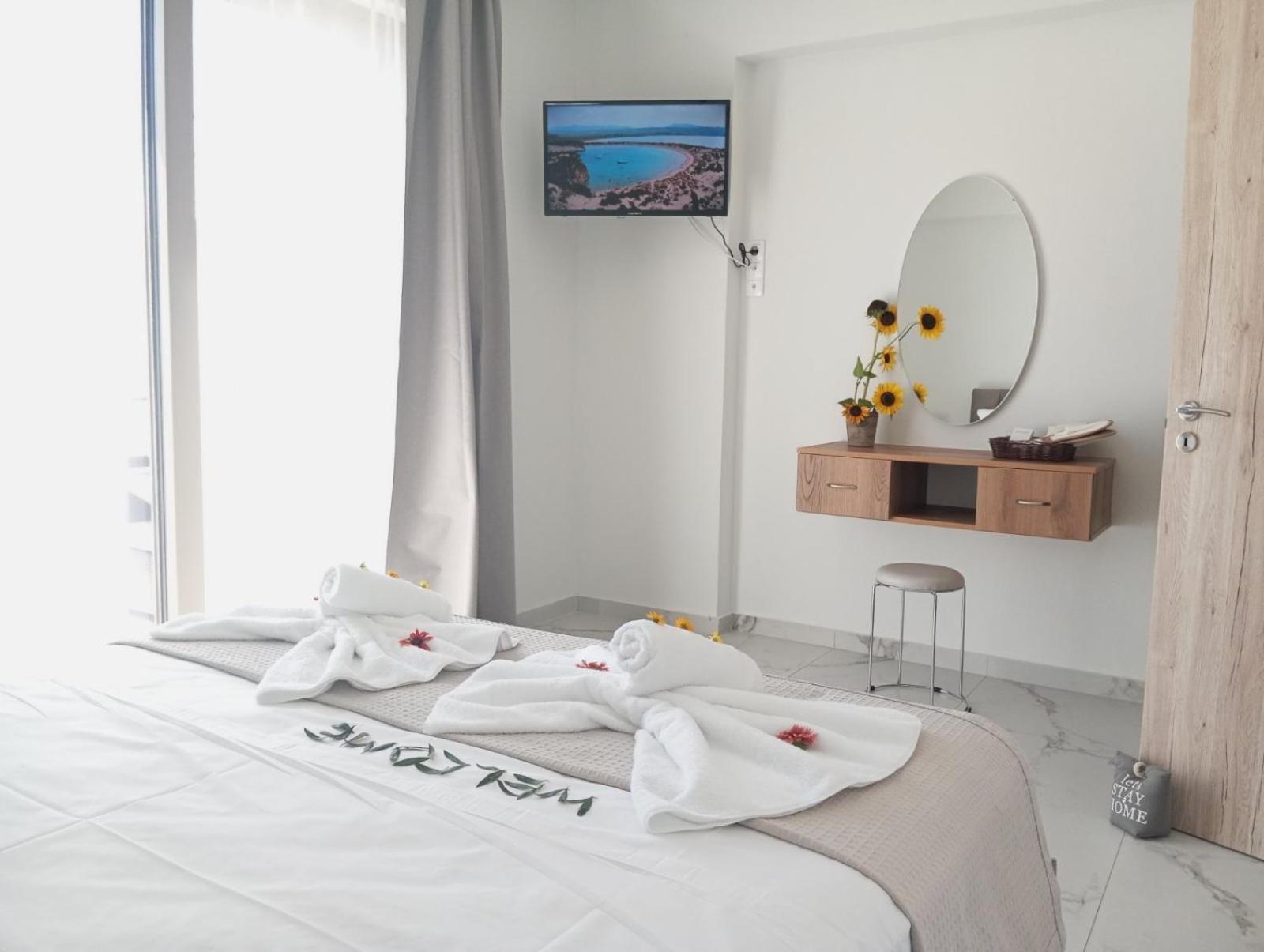 Three Charites Resort Гиалова Экстерьер фото