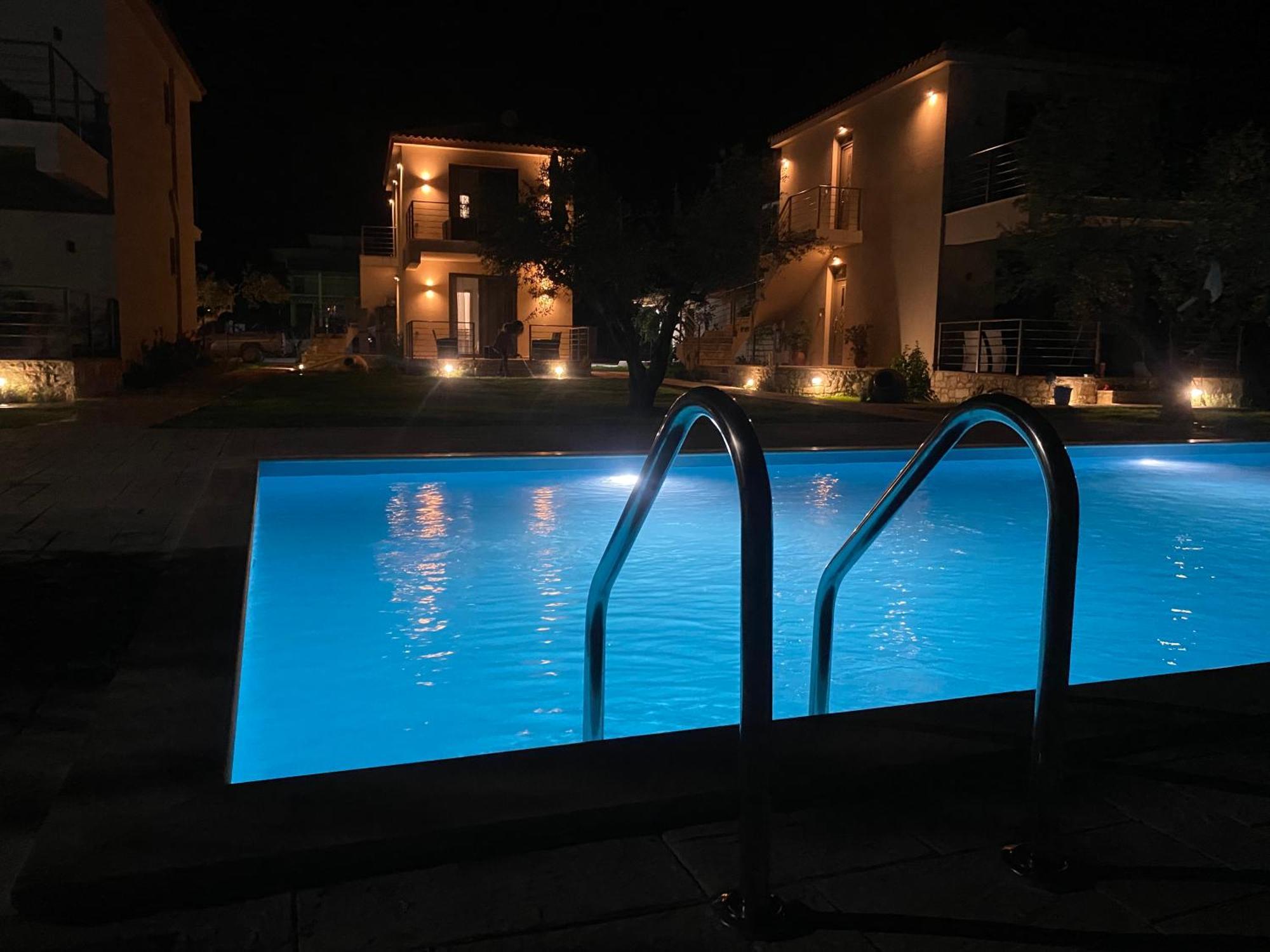 Three Charites Resort Гиалова Экстерьер фото
