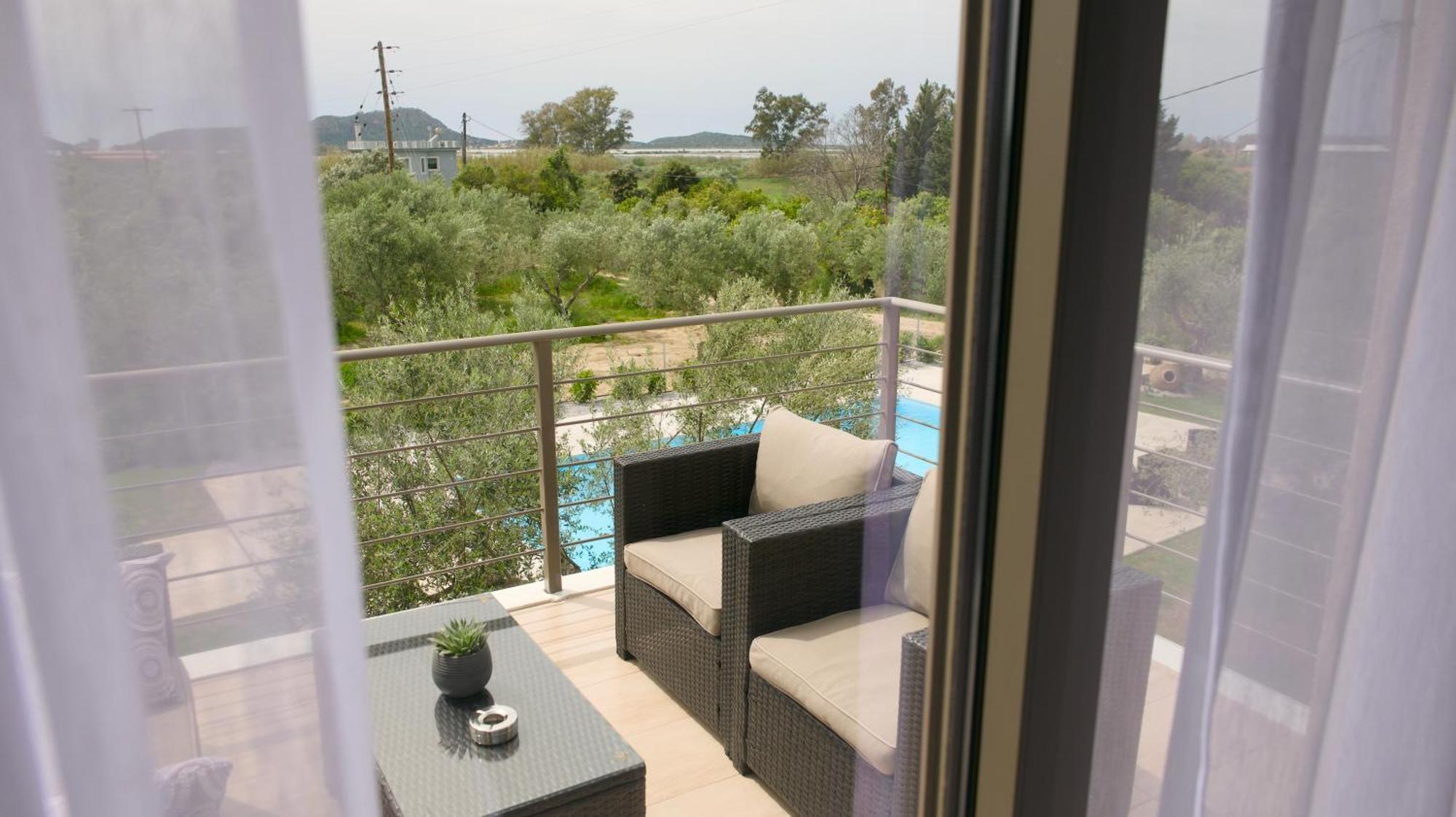 Three Charites Resort Гиалова Экстерьер фото